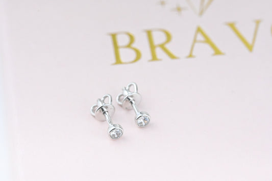 Kids Stud Earrings White Gold