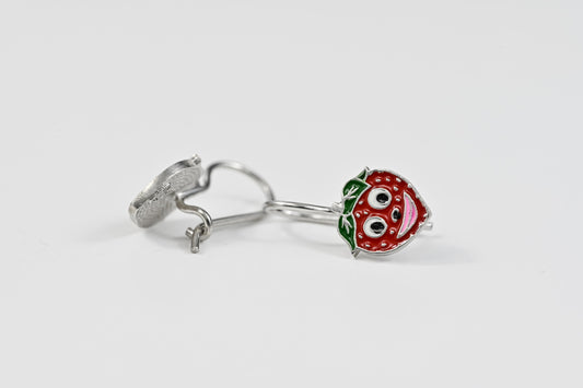 Kids Earring Strawberry Silver