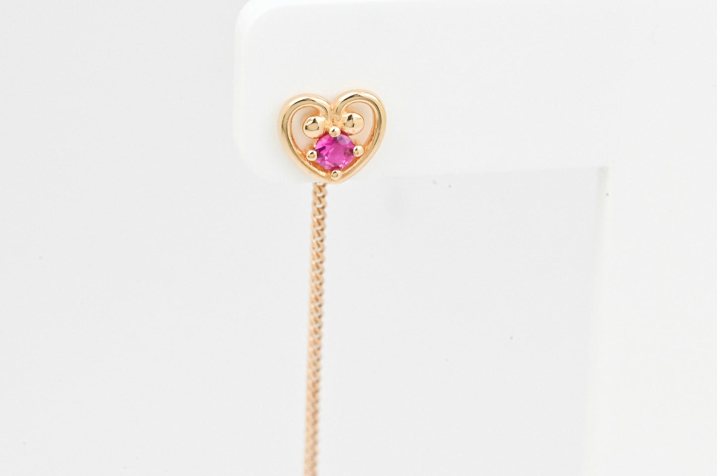 Thread Earrings Pink Heart