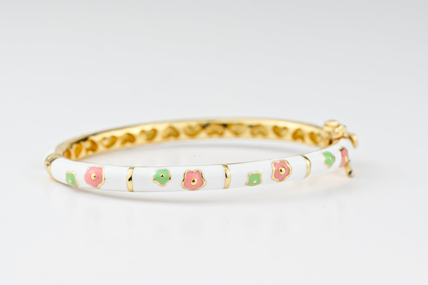 White Bracelet with Flowers