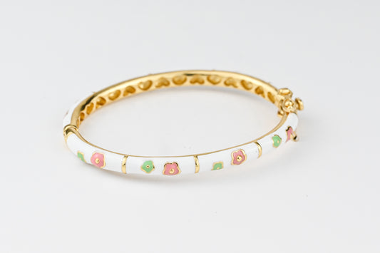 White Bracelet with Flowers